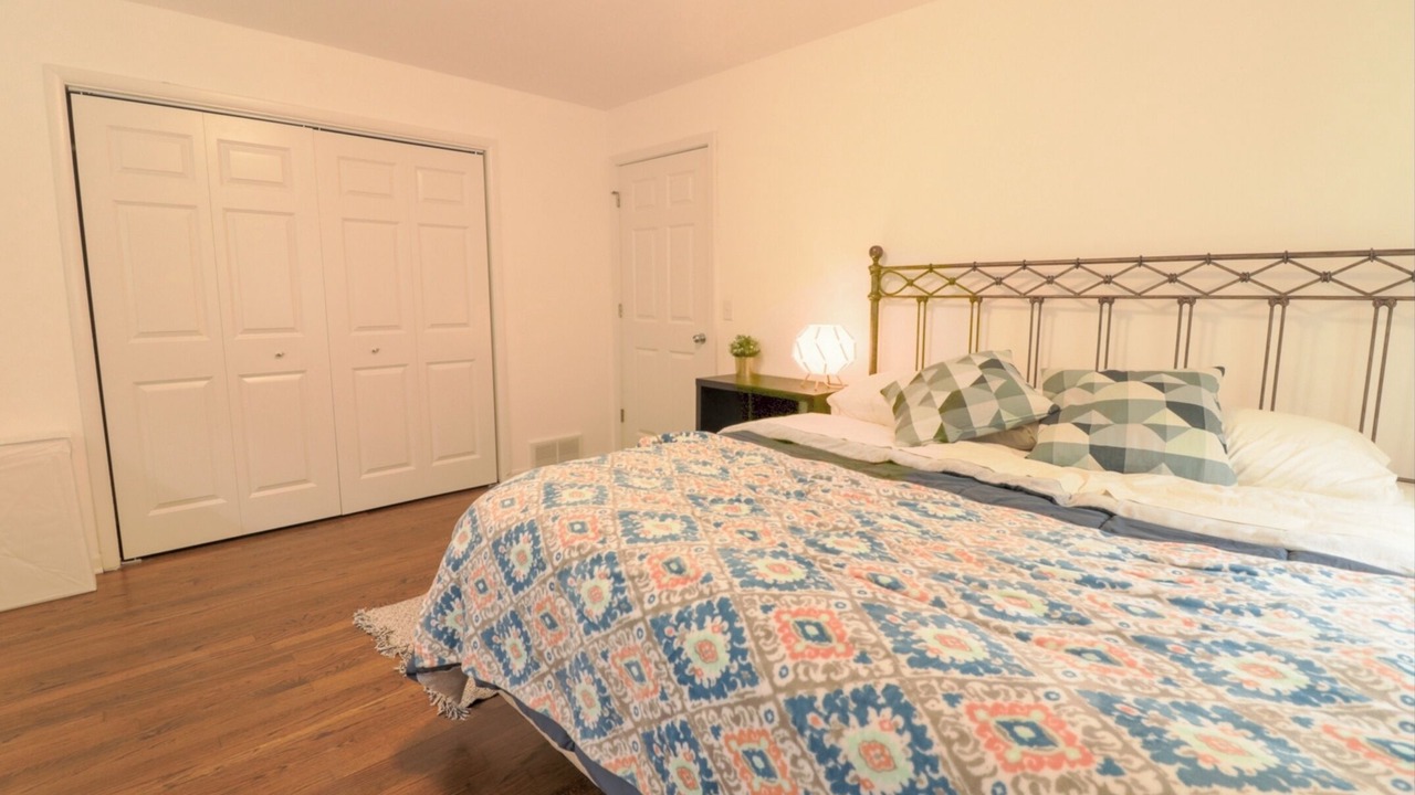 Photo of Bedroom in Aurora