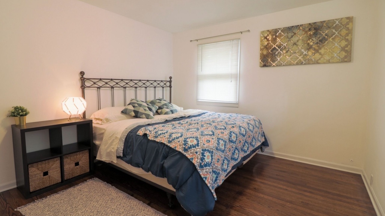Photo of Bedroom in Aurora