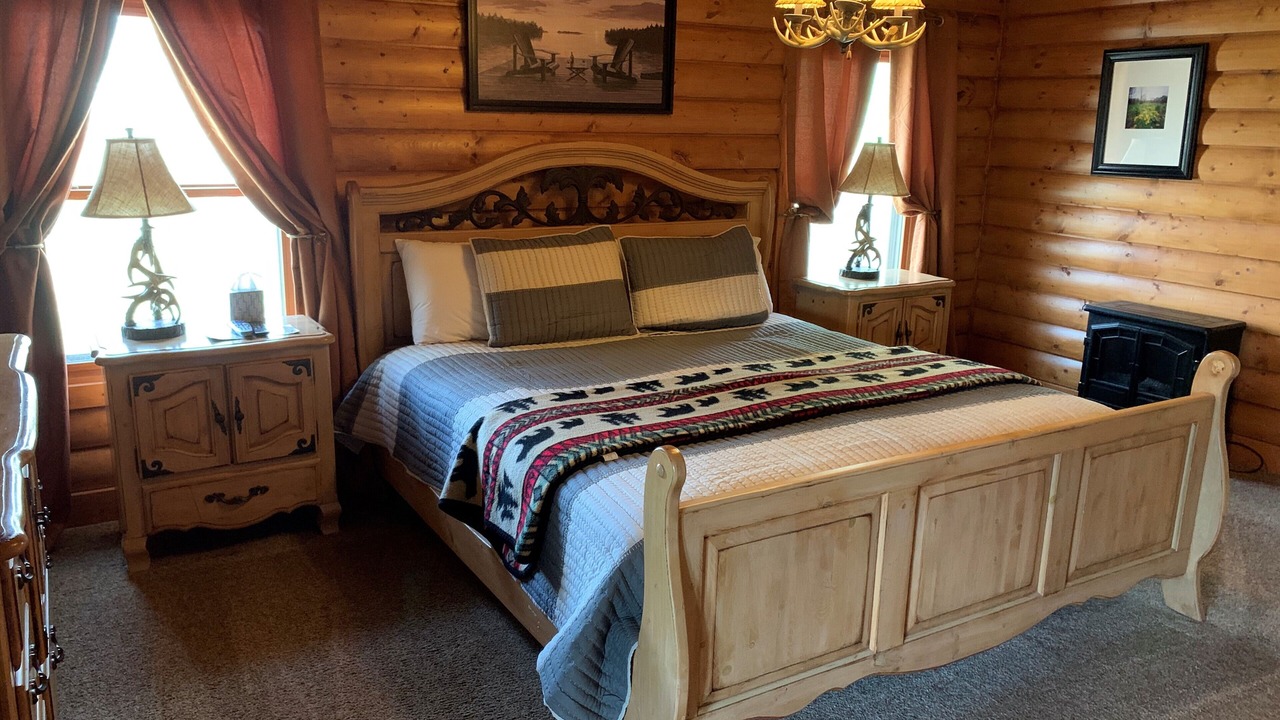 Photo of Bedroom in Apple River