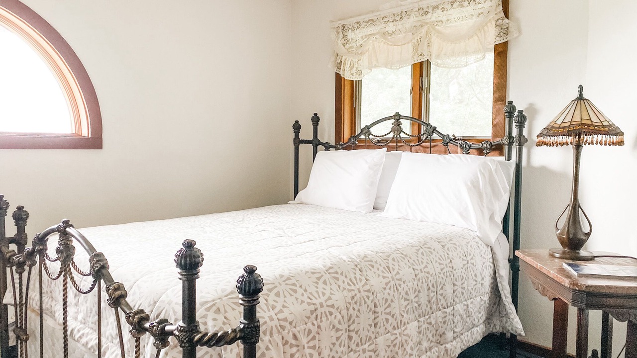 Photo of Bedroom in Elizabeth