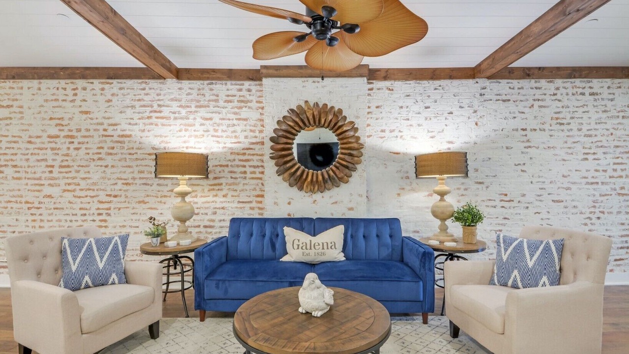 Photo of Livingroom in Galena