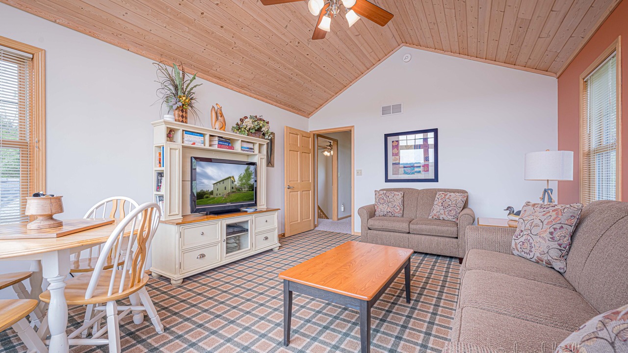 Photo of Bedroom in The Galena Territory