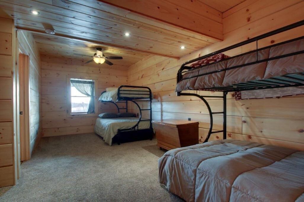 Photo of Bedroom in Loraine