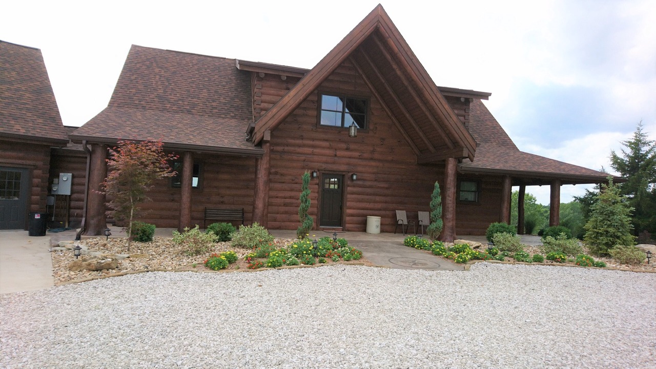 Photo of Outdoor in Loraine