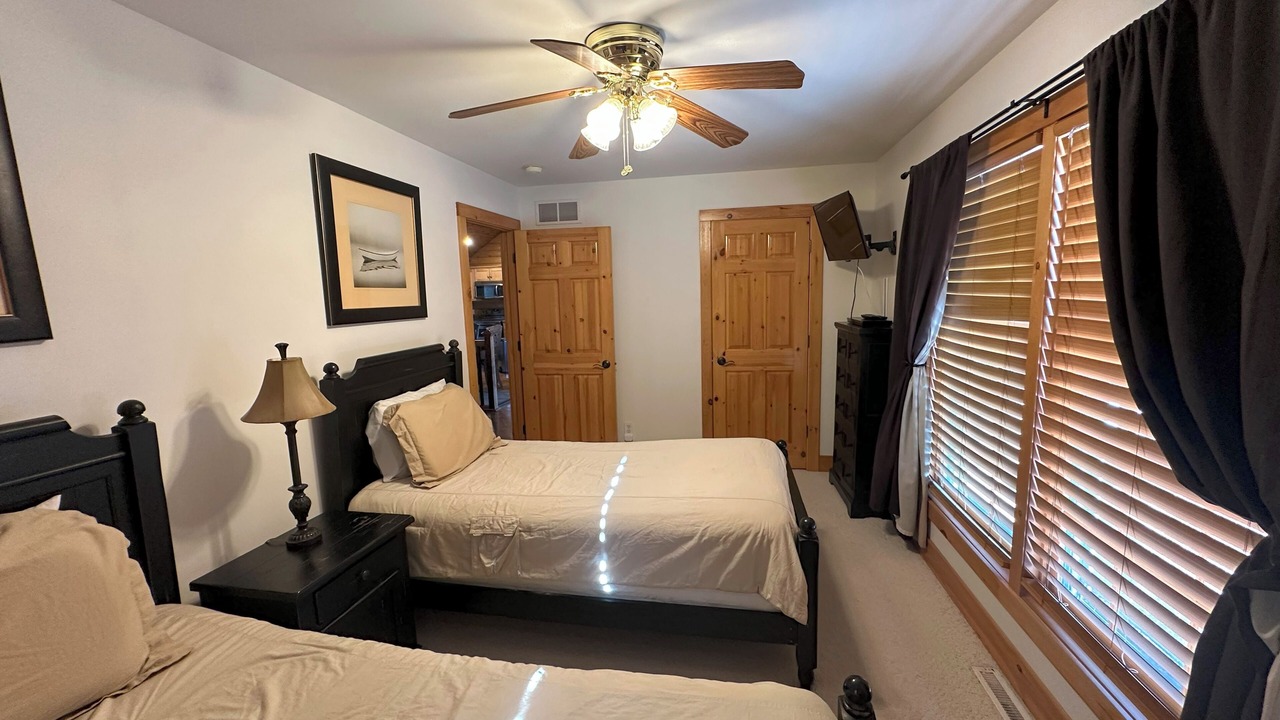 Photo of Bedroom in Apple River