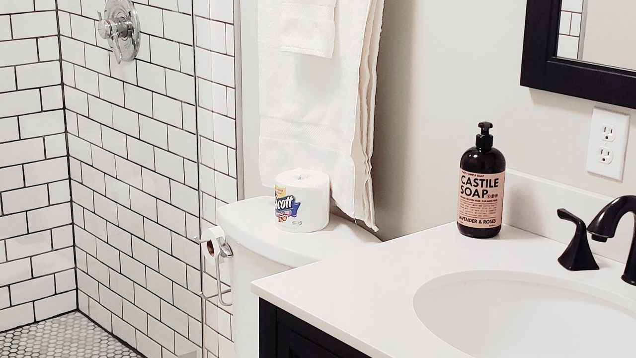Photo of Bathroom in Cobden