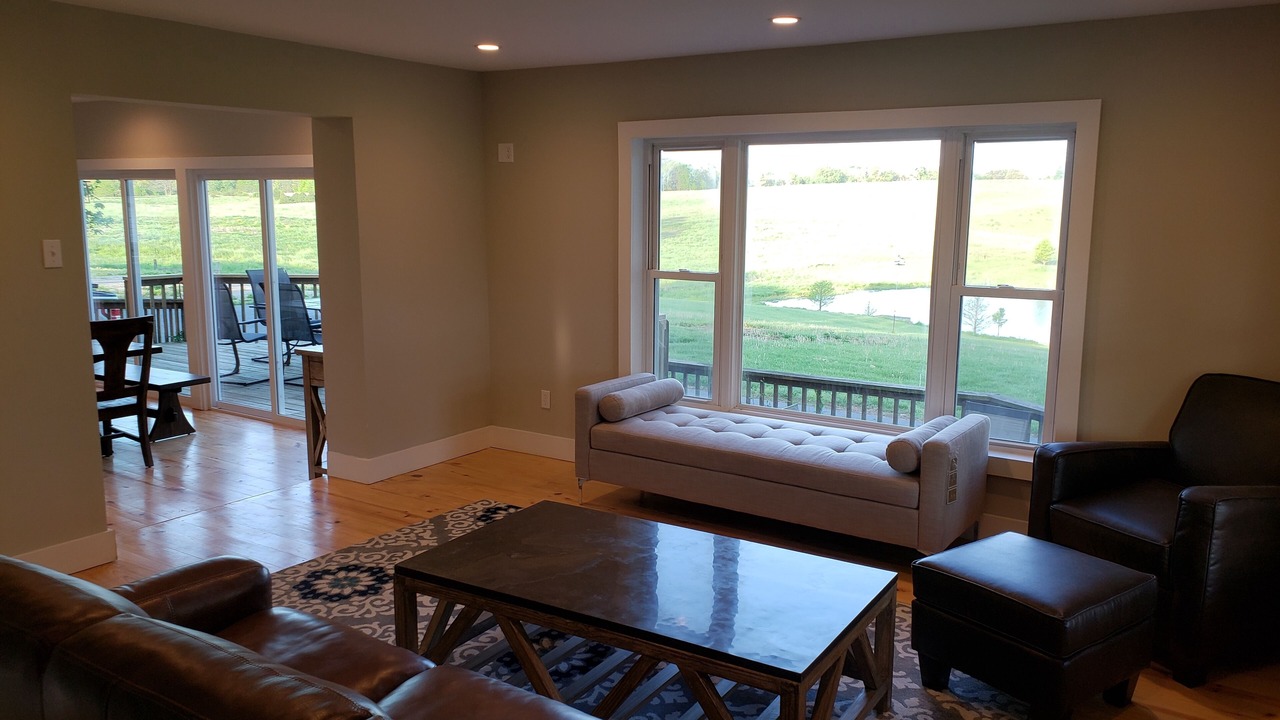 Photo of Livingroom in Cobden