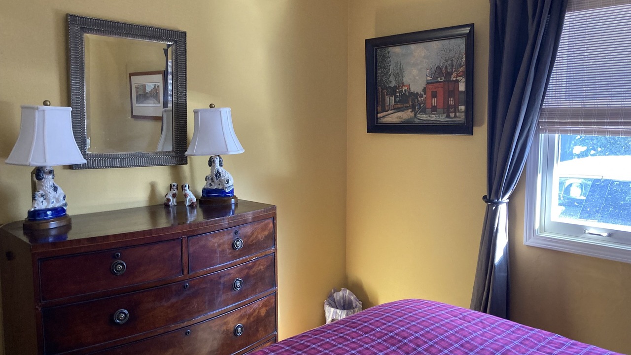 Photo of Bedroom in Elizabeth