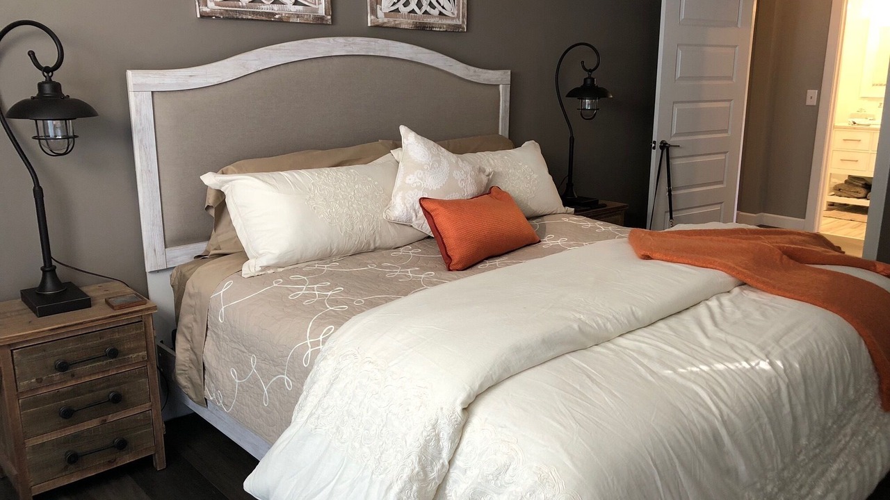 Photo of Bedroom in Port Byron