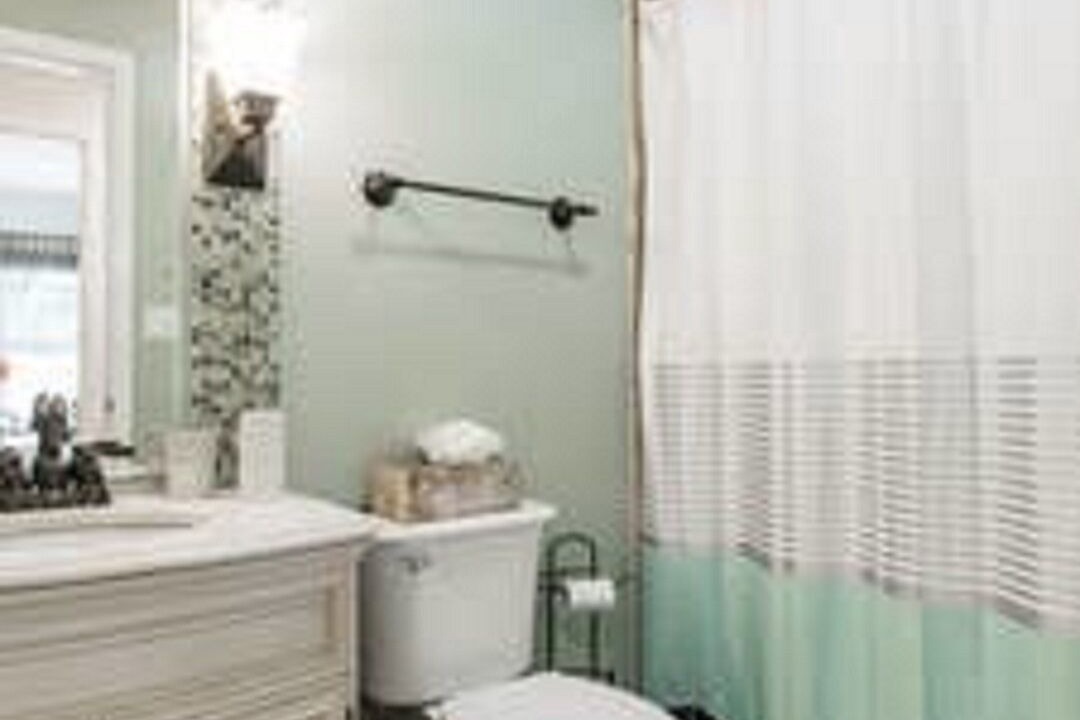 Photo of Bathroom in Glenview