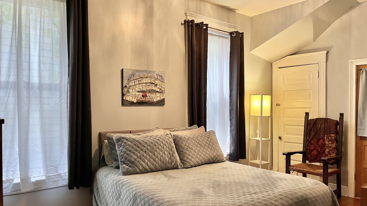 Photo of Bedroom in Ravenswood
