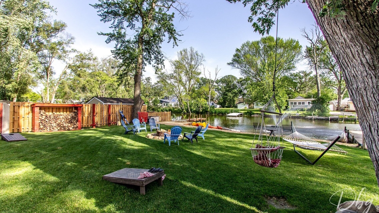 Photo of Outdoor in Channel Lake
