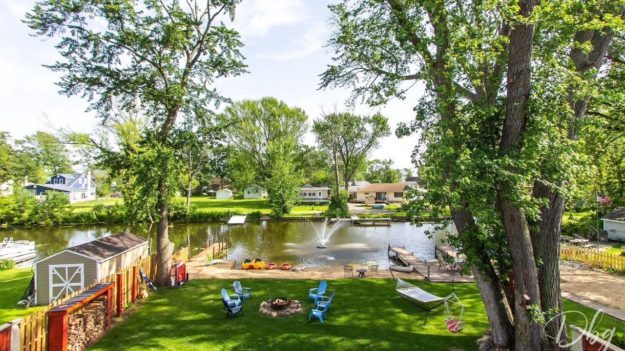 Photo of Patio Balcony in Channel Lake