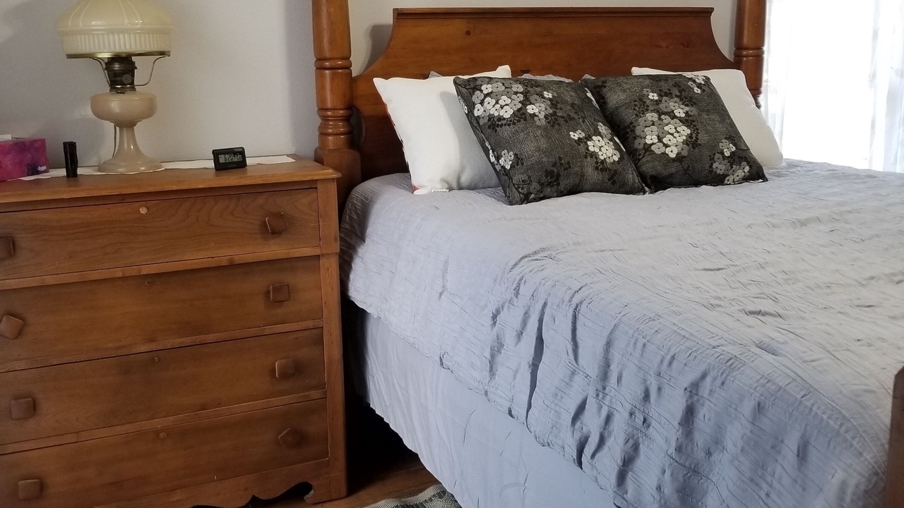 Photo of Bedroom in Bluffs