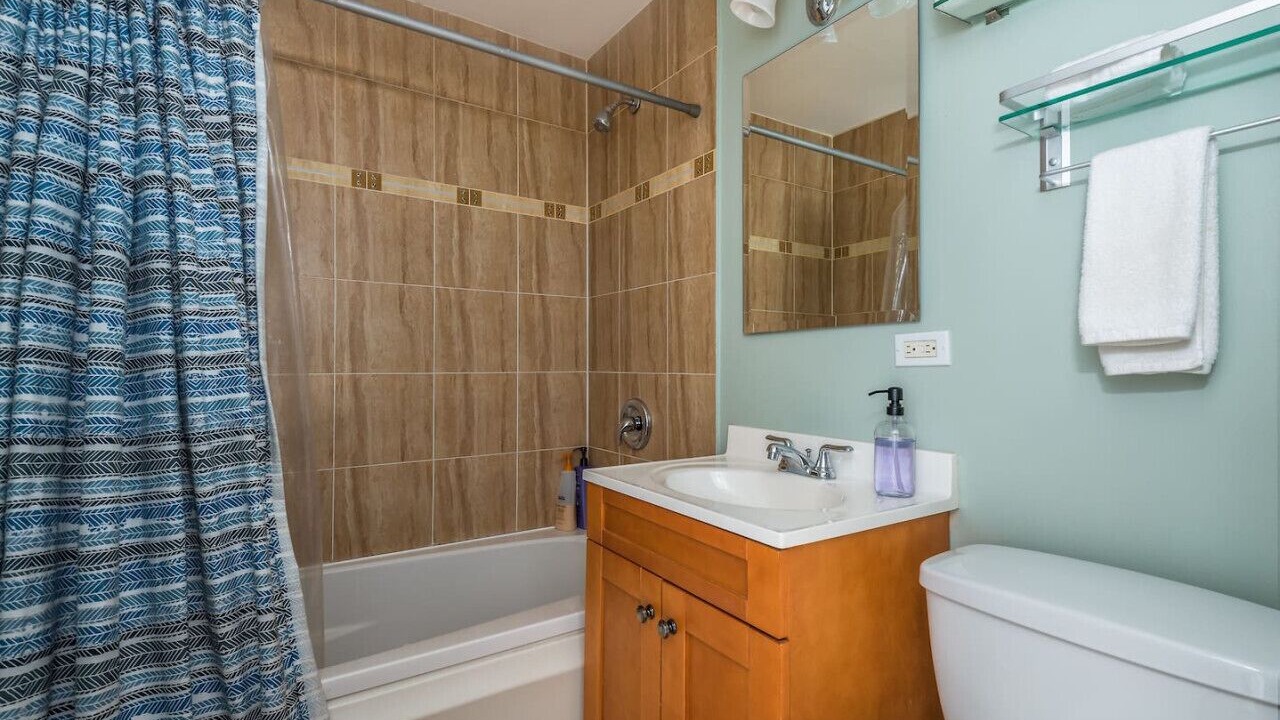 Photo of Bathroom in Uptown