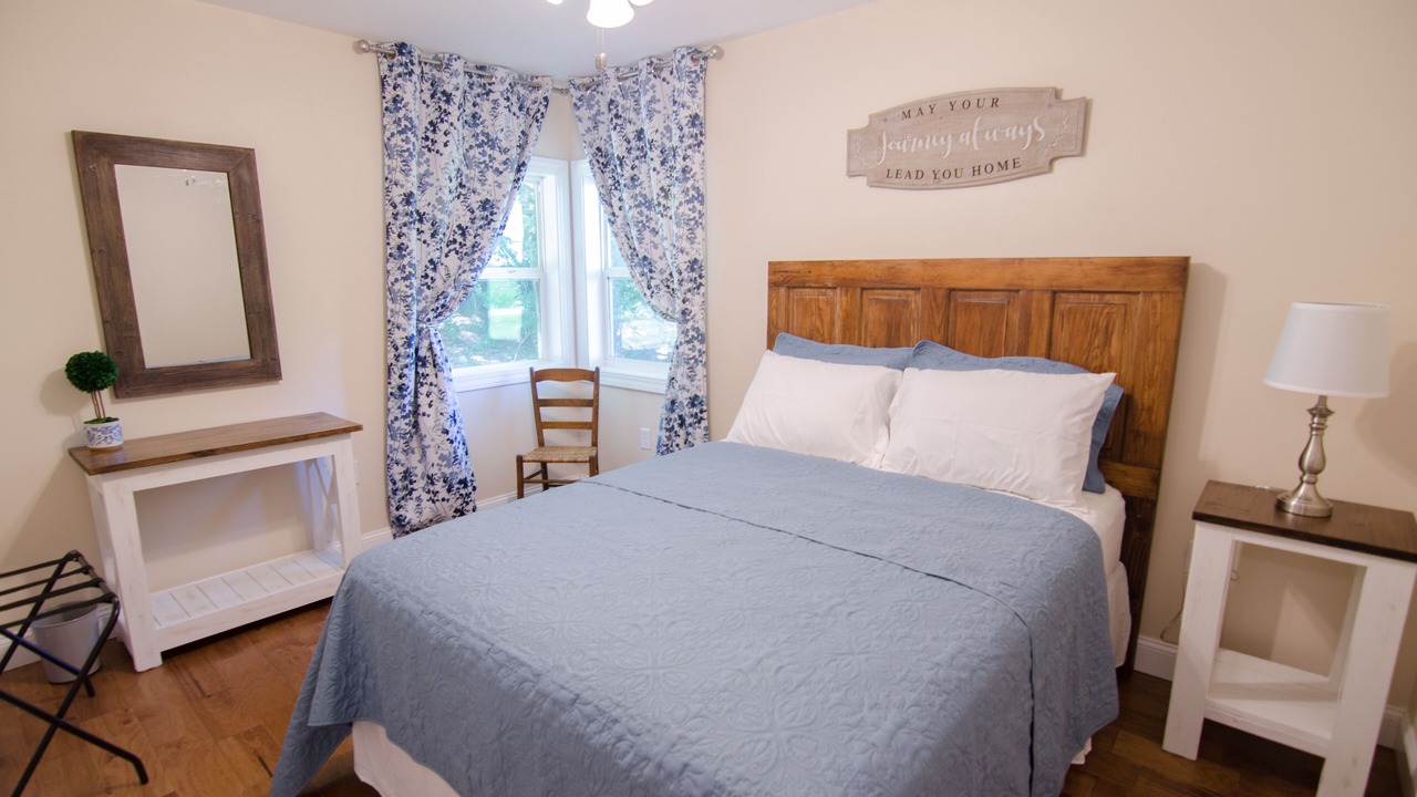 Photo of Bedroom in Quincy
