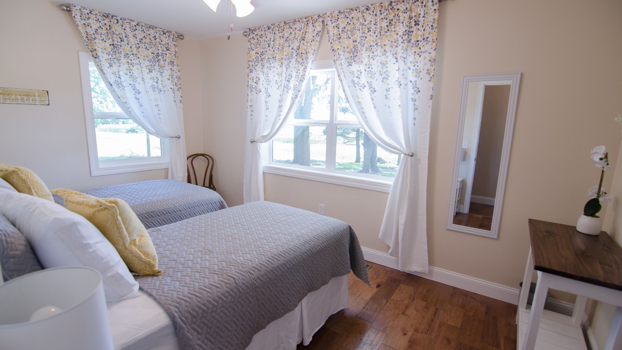 Photo of Bedroom in Quincy