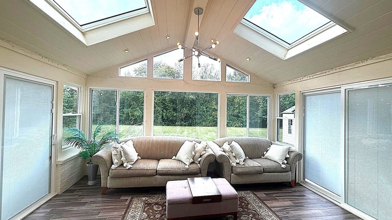 Photo of Livingroom in Bartlett