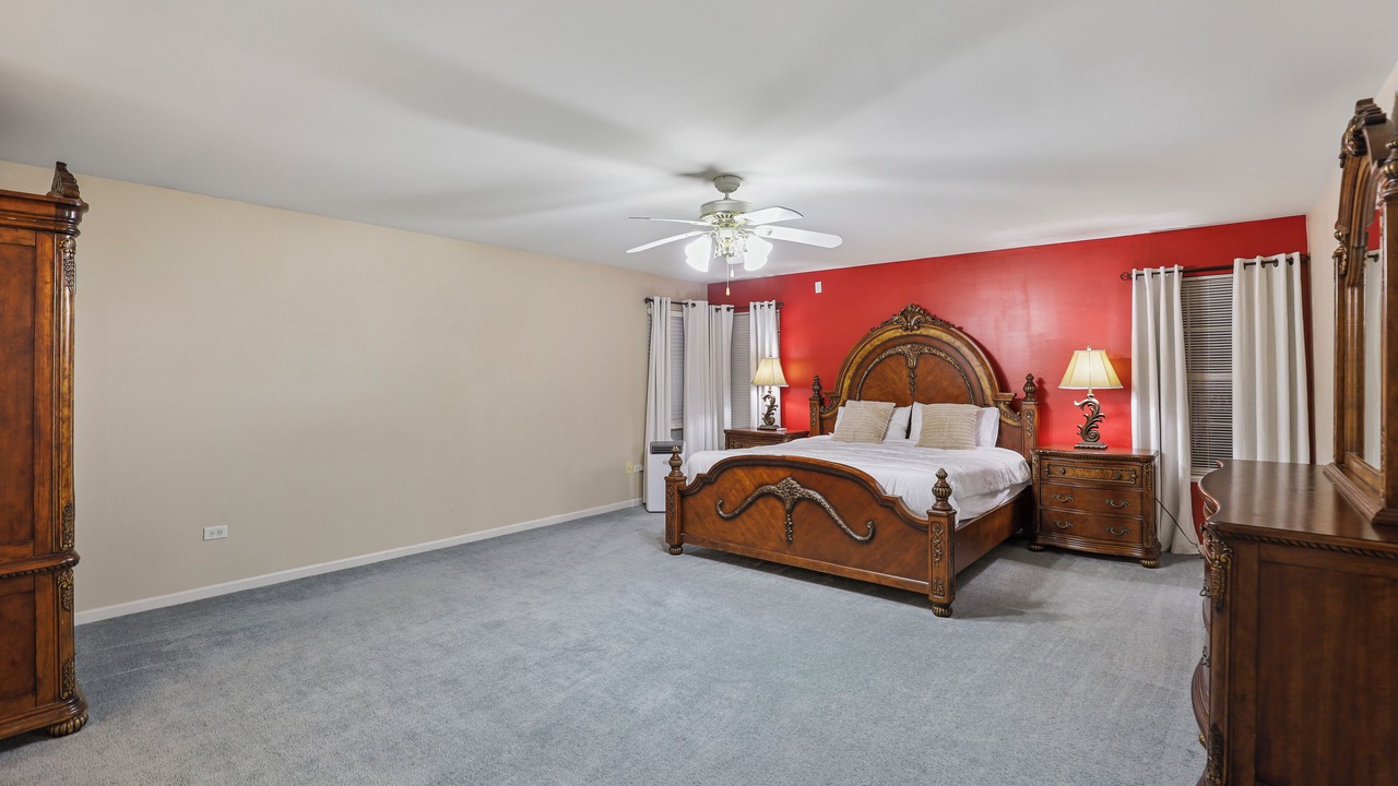 Photo of Bedroom in Carol Stream