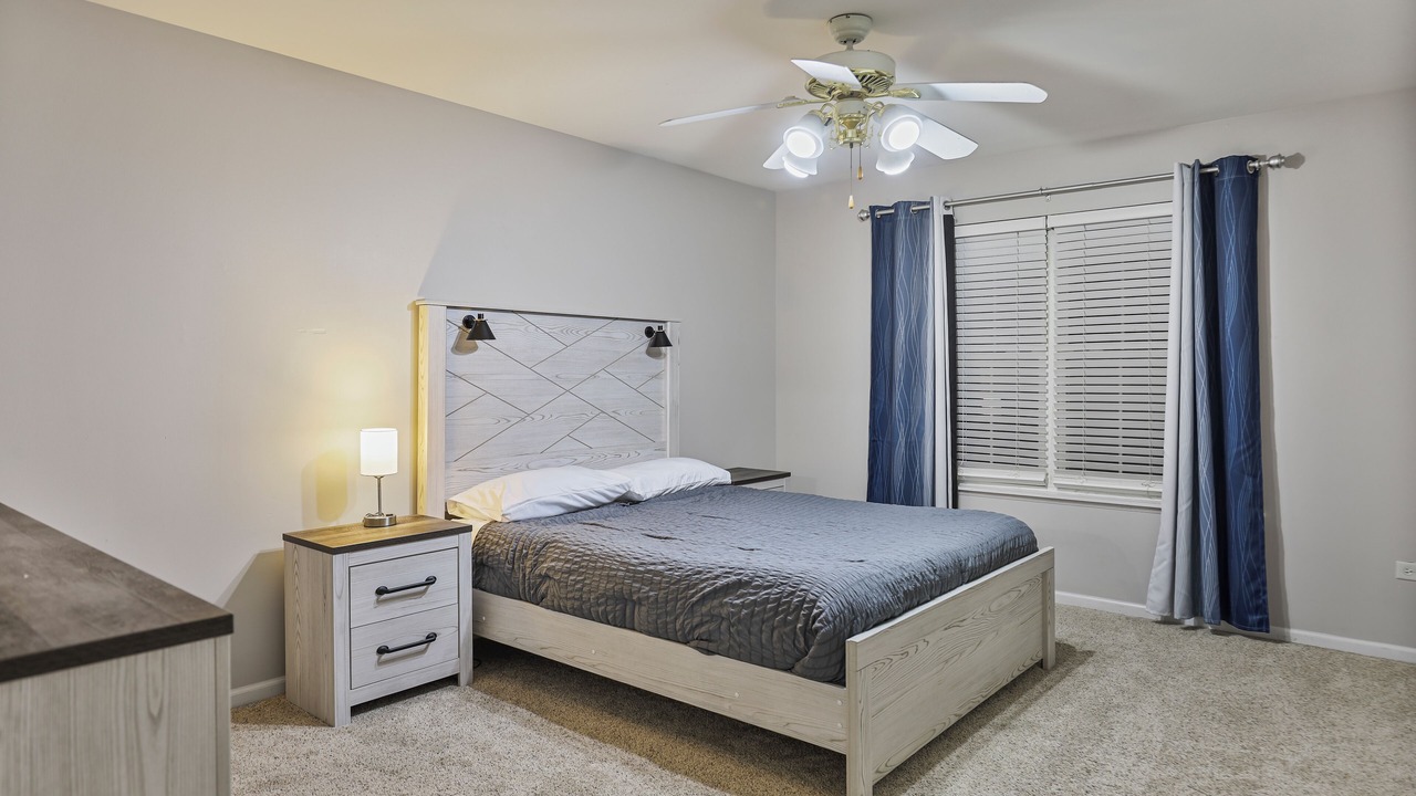Photo of Bedroom in Carol Stream