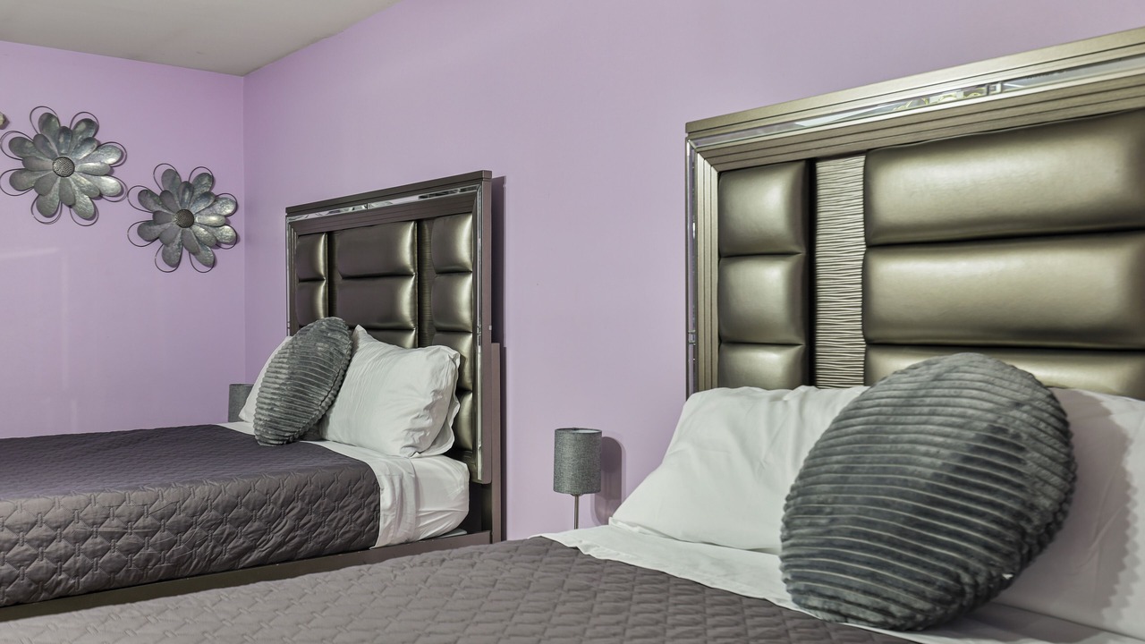 Photo of Bedroom in Carol Stream