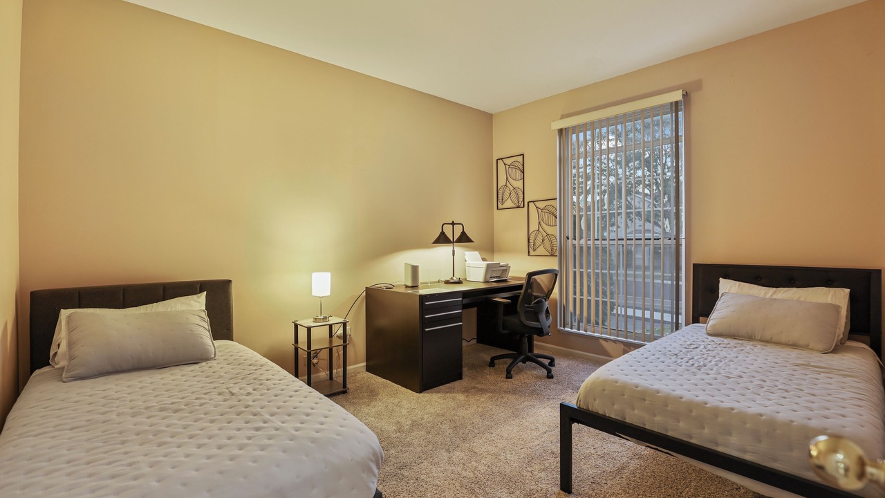 Photo of Bedroom in Carol Stream