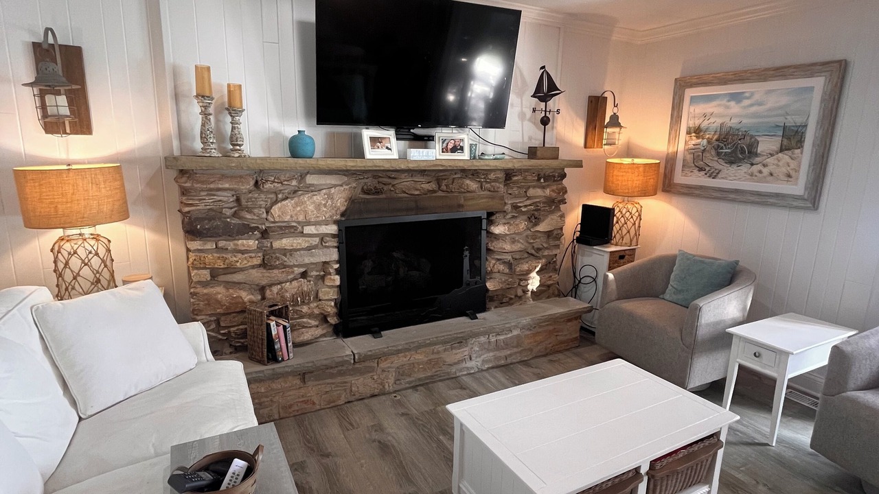 Photo of Livingroom in Lindenhurst