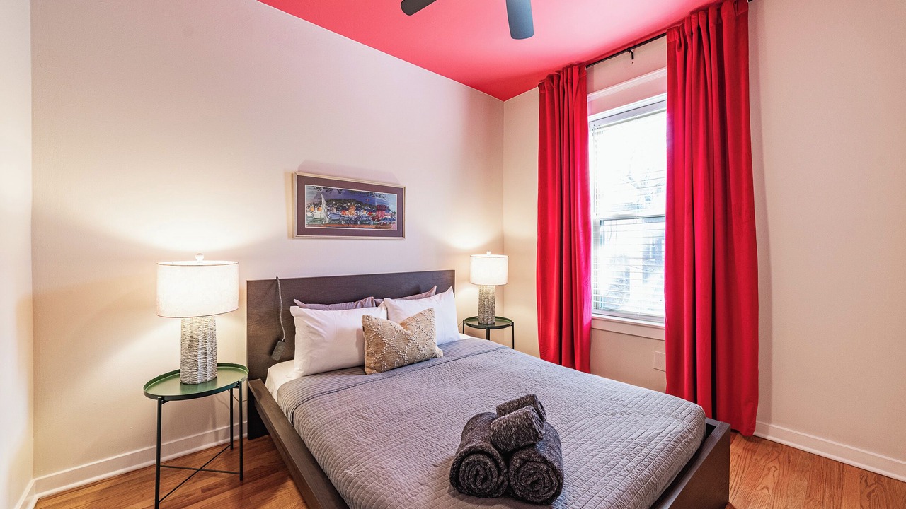 Photo of Bedroom in Wrigleyville