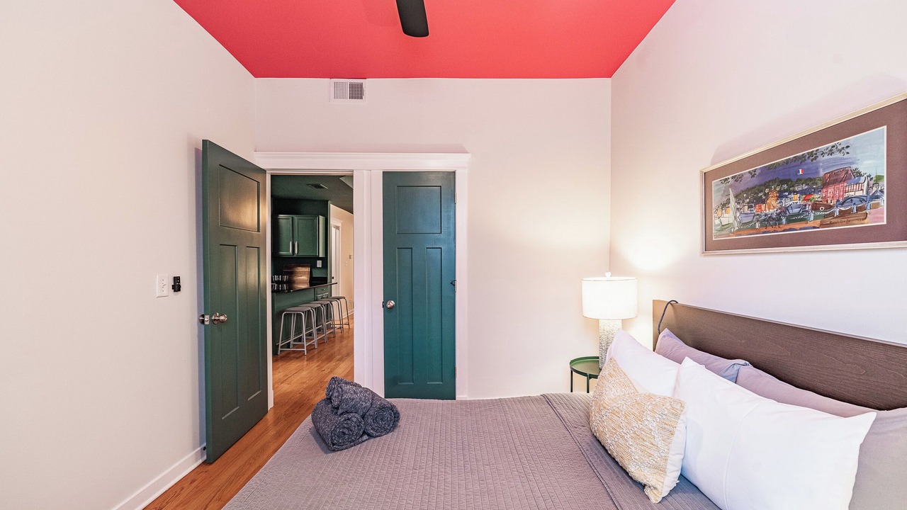 Photo of Bedroom in Wrigleyville