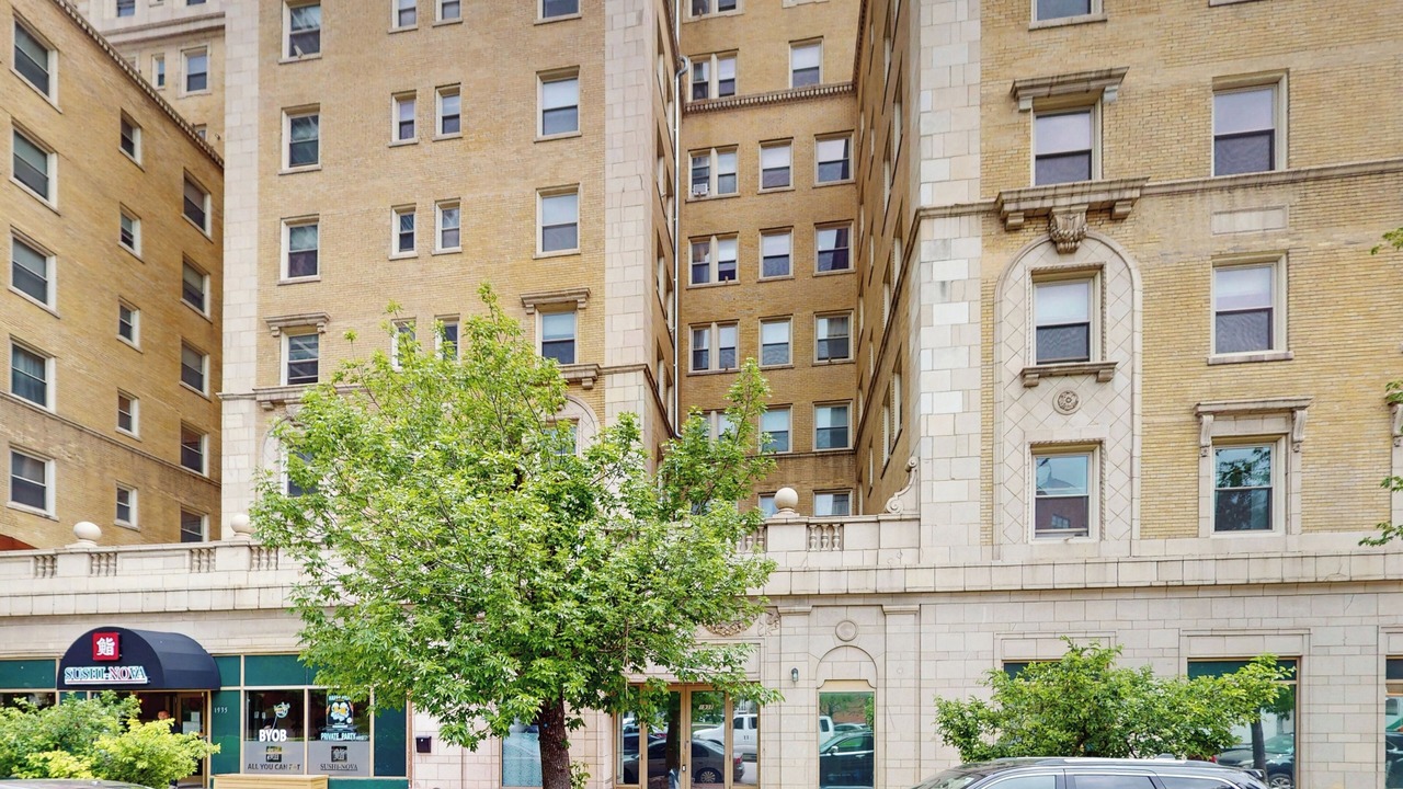 Photo of Outdoor in Old Town Triangle