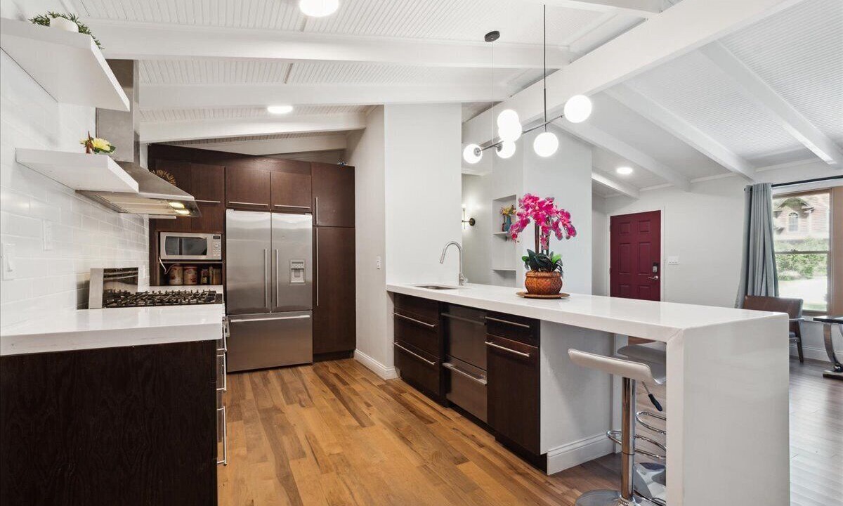 Photo of Kitchen in Deerfield