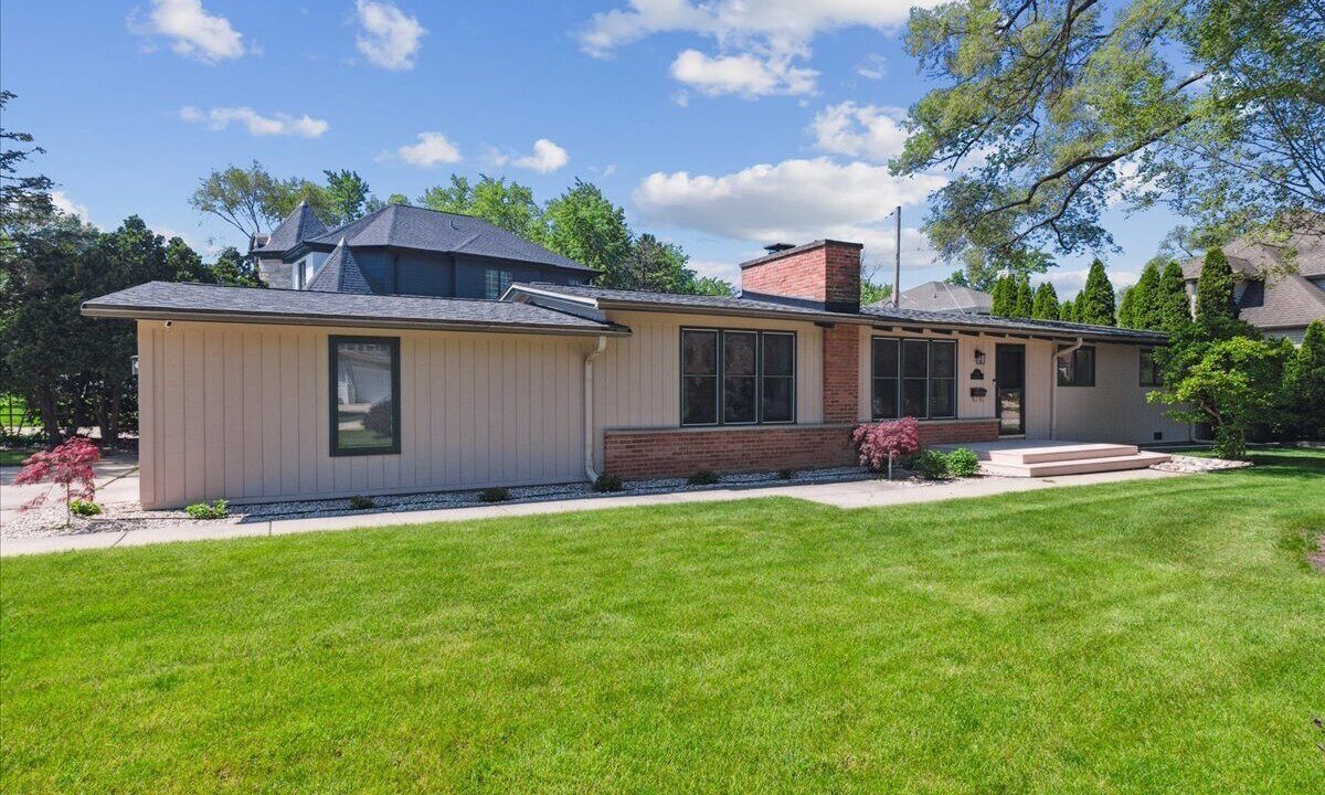 Photo of Outdoor in Deerfield