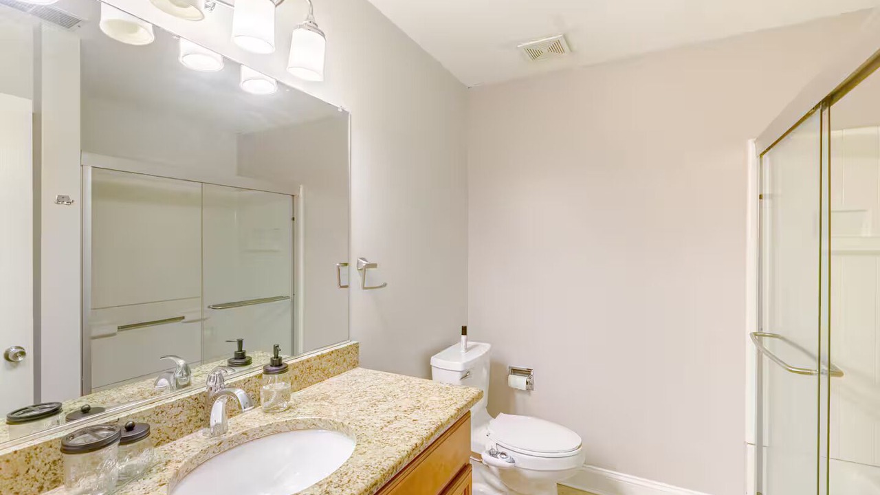 Photo of Bathroom in Bloomingdale