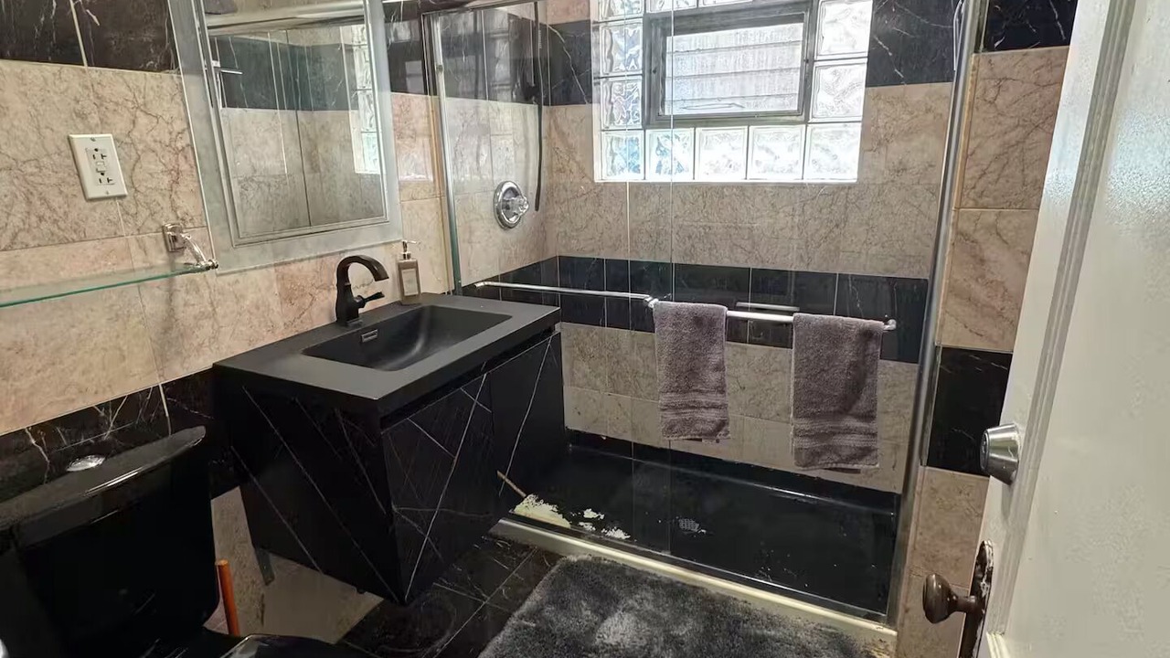 Photo of Bathroom in Chicago Lawn