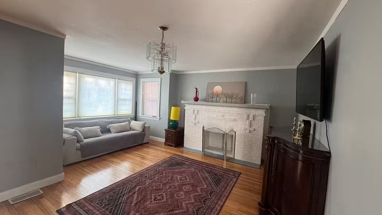 Photo of Livingroom in Chicago Lawn
