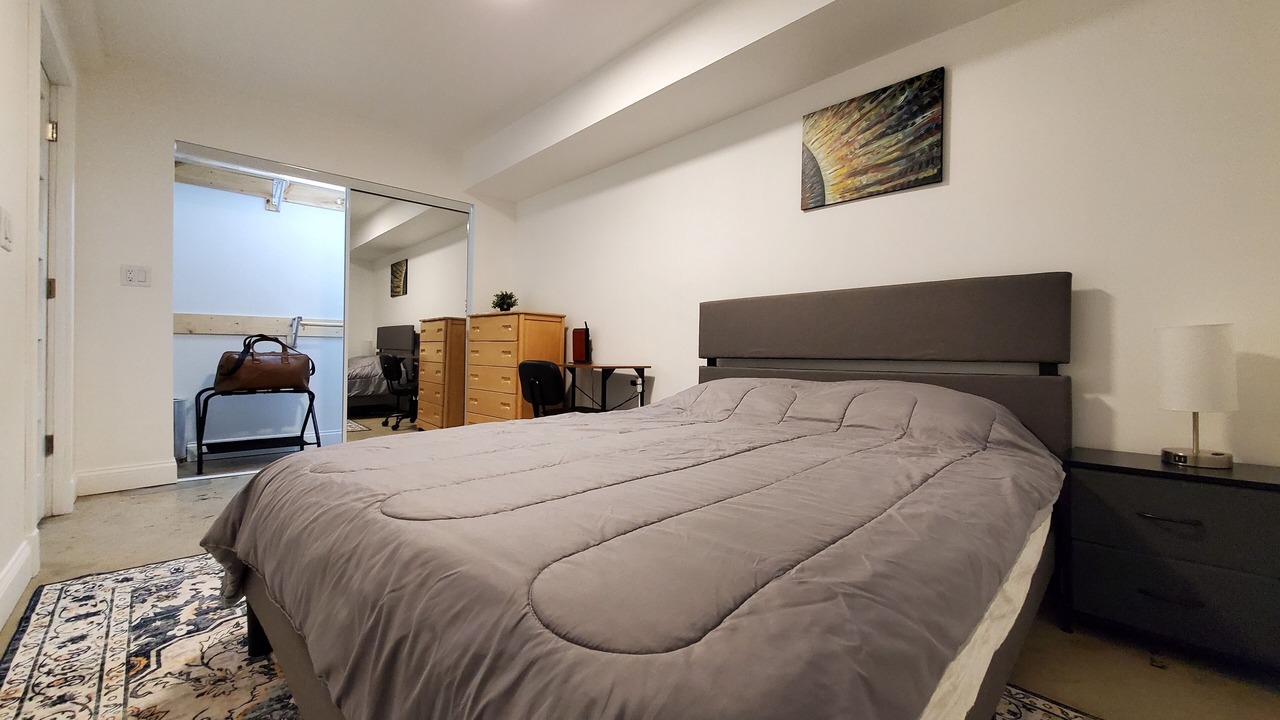 Photo of Bedroom in Lower West Side