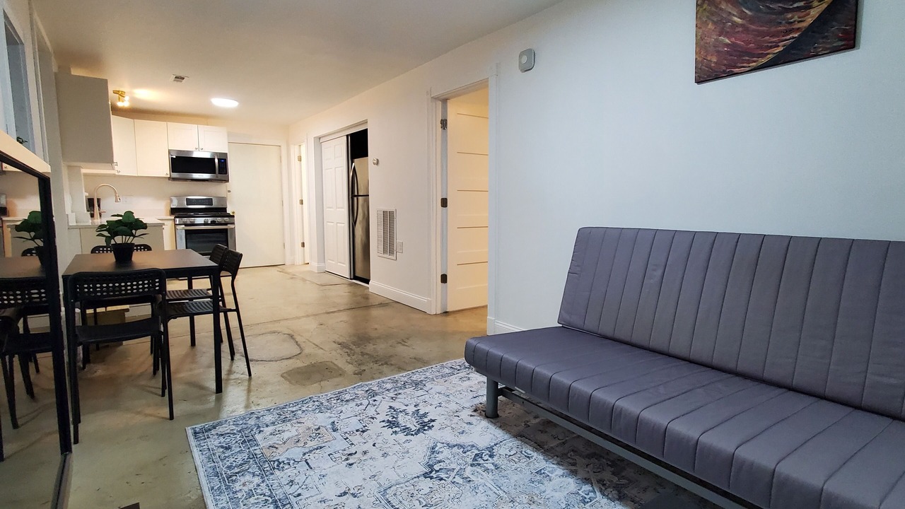 Photo of Livingroom in Lower West Side