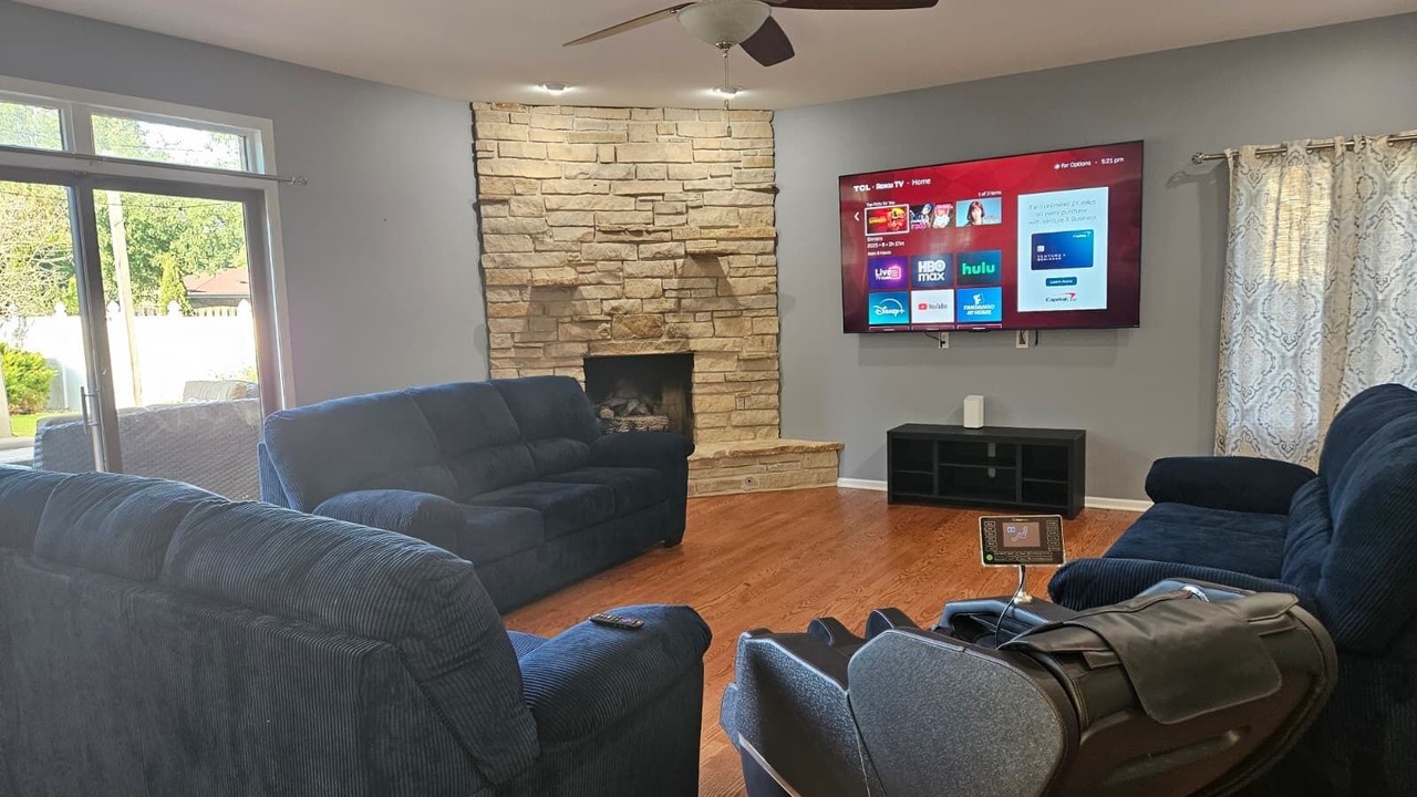 Photo of Livingroom in Wood Dale