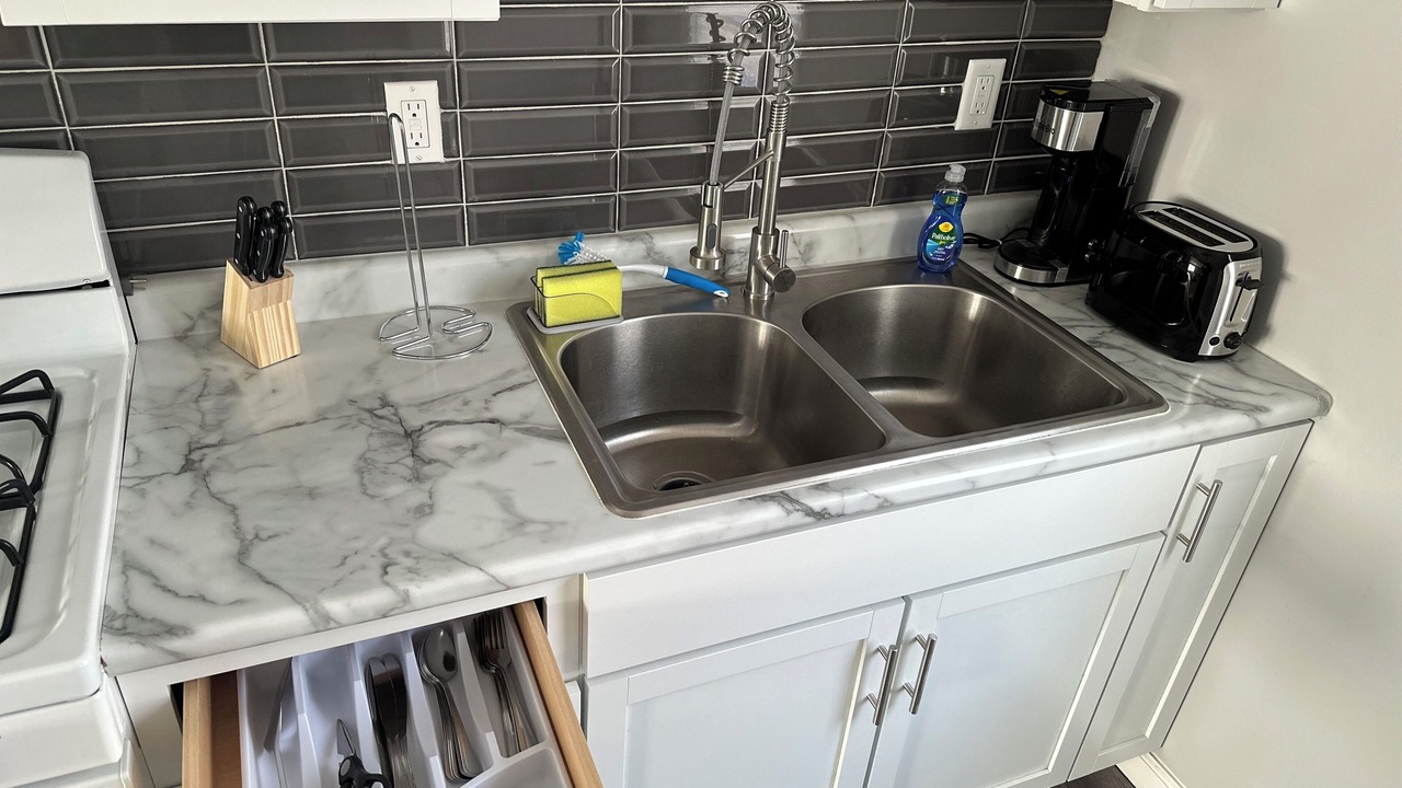 Photo of Kitchen in East Hazel Crest