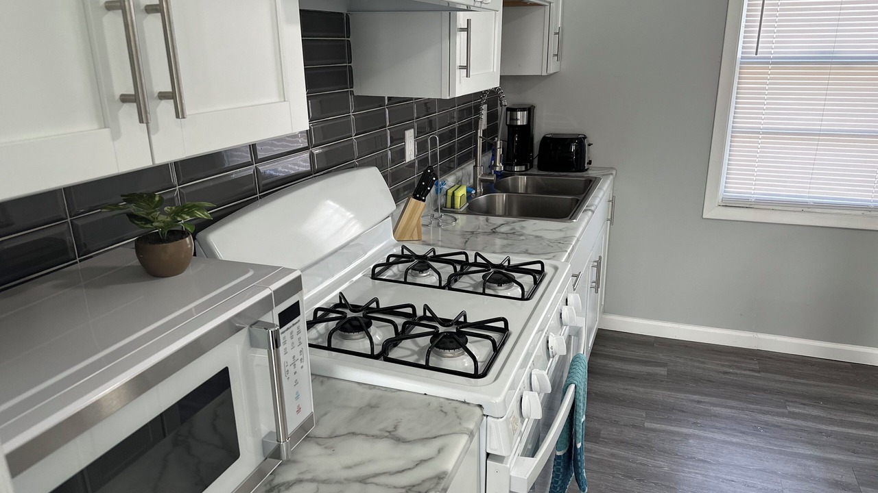 Photo of Kitchen in East Hazel Crest