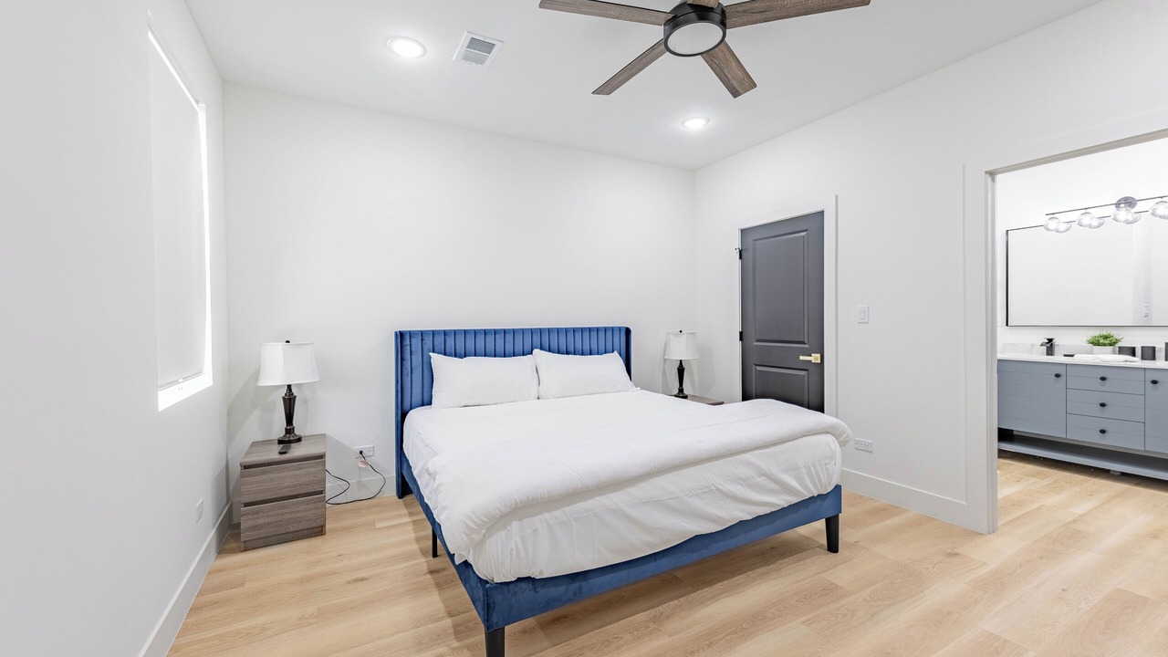 Photo of Bedroom in Washington Park
