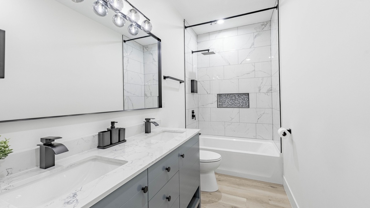 Photo of Bathroom in Washington Park