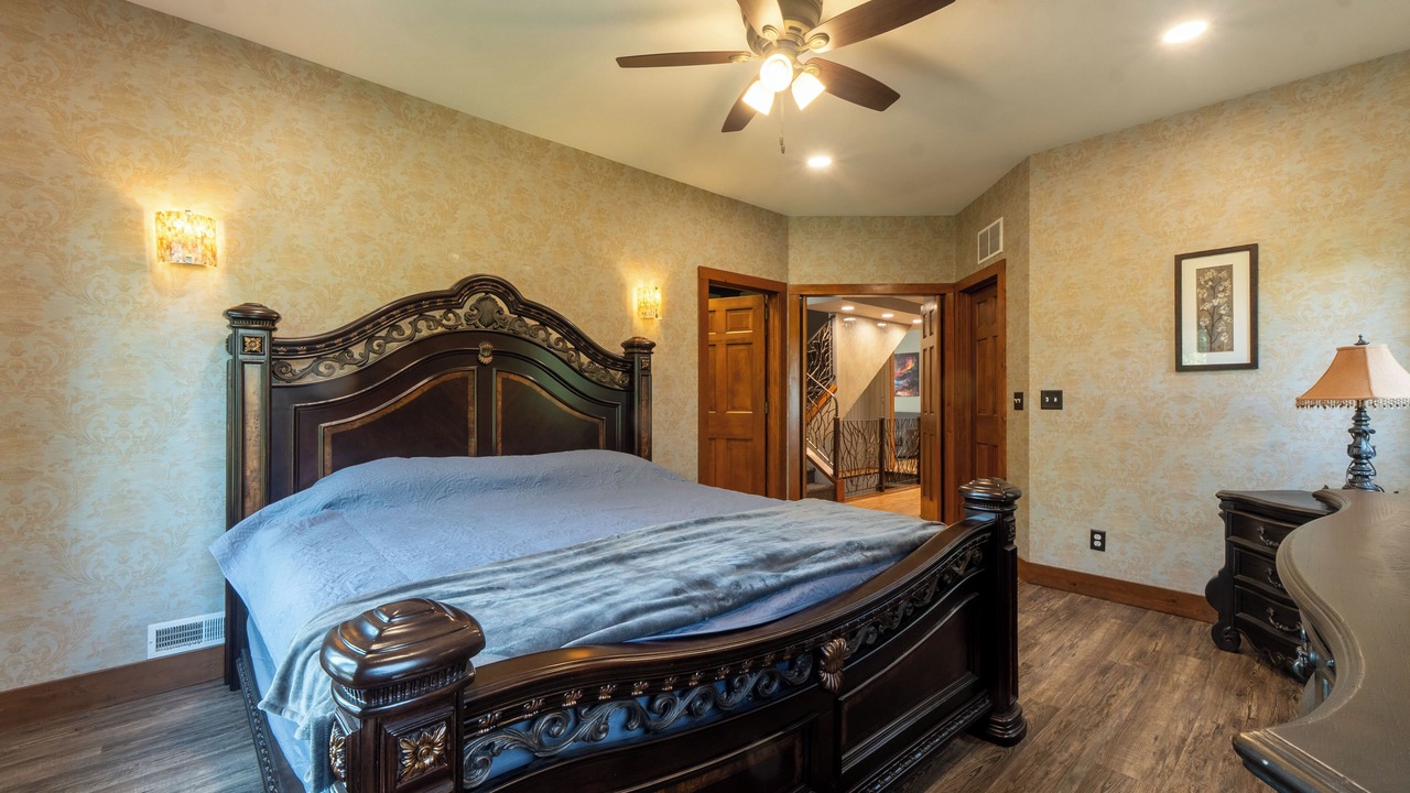 Photo of Bedroom in Graymont