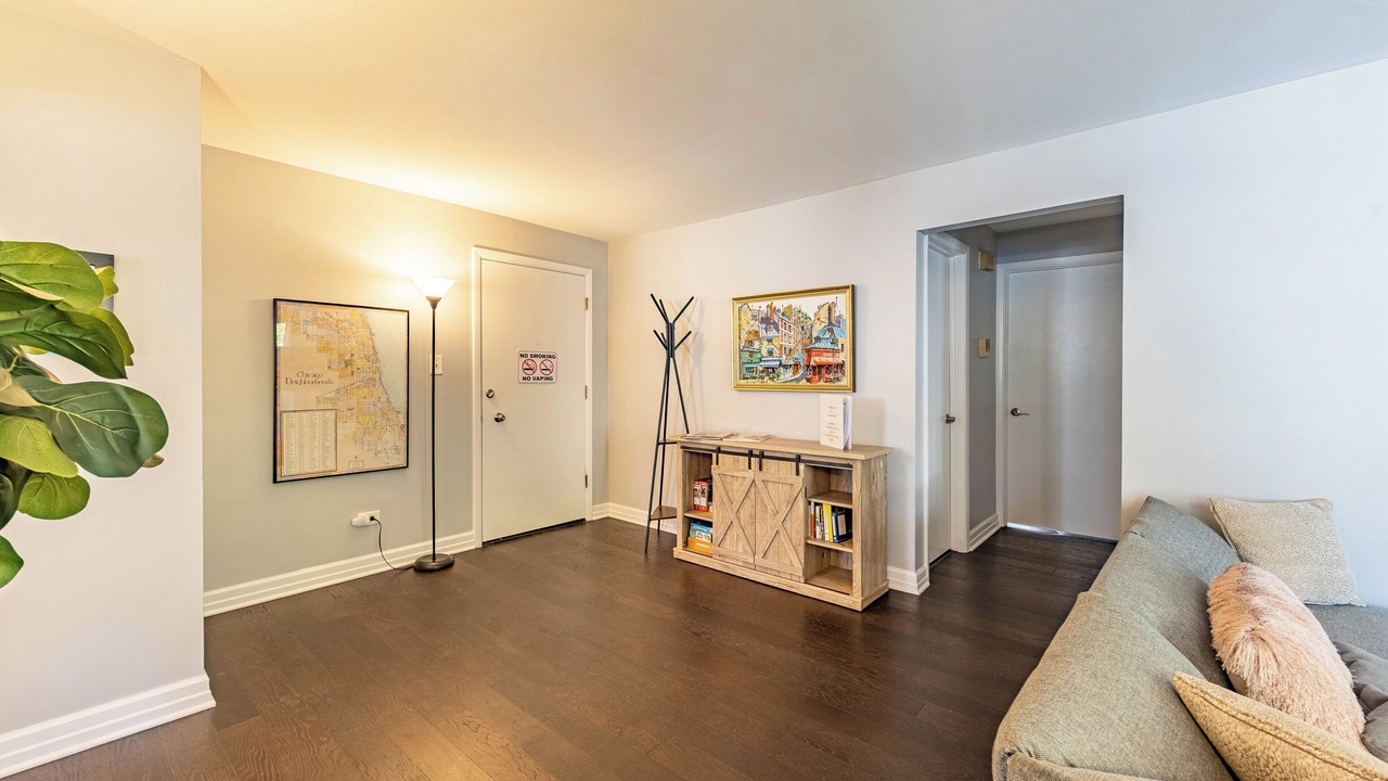 Photo of Livingroom in Forest Park