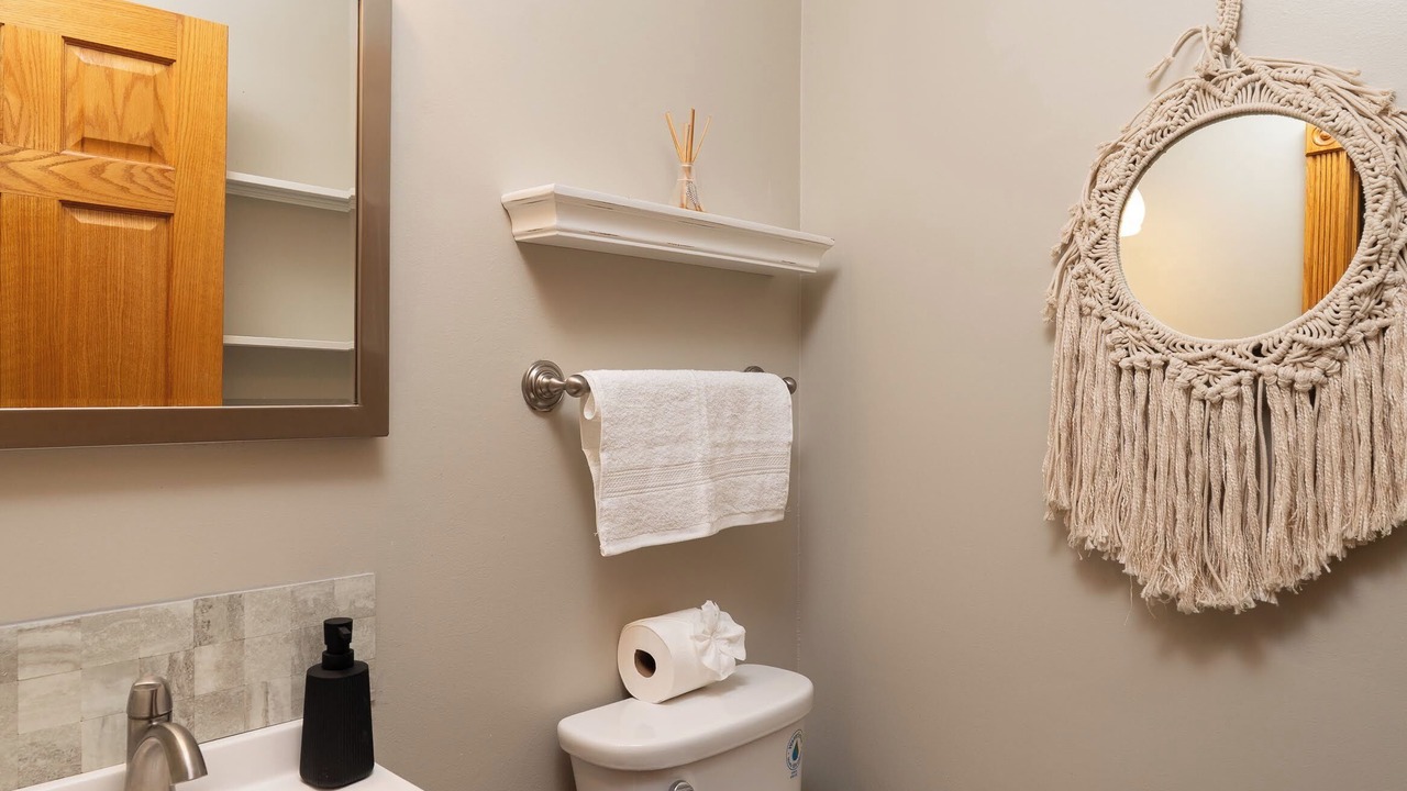 Photo of Bathroom in Wasco
