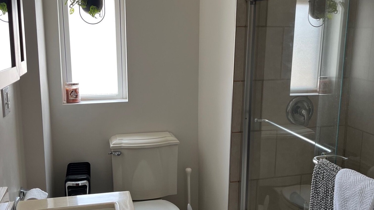 Photo of Bathroom in Palmer Square