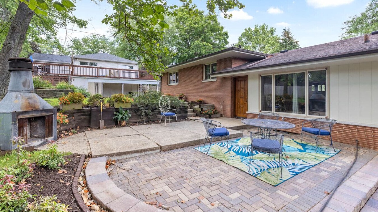 Photo of Outdoor in Rockford