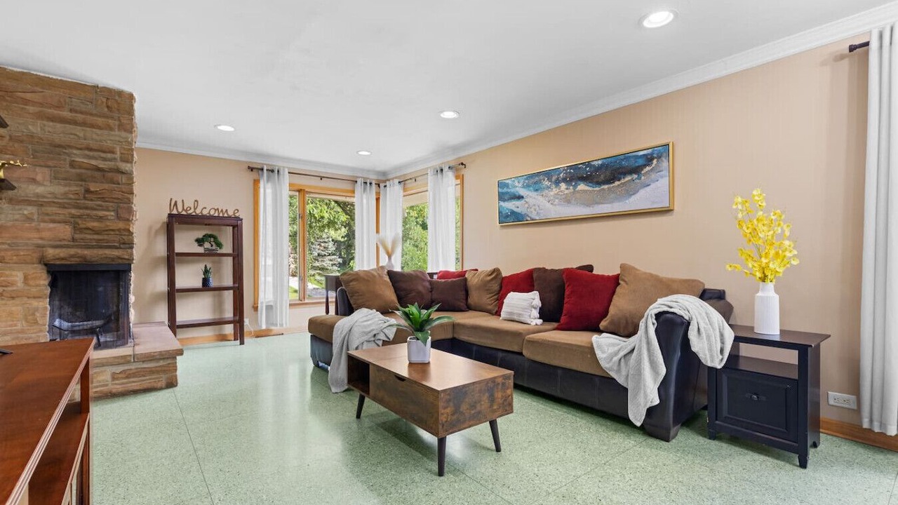 Photo of Livingroom in Rockford