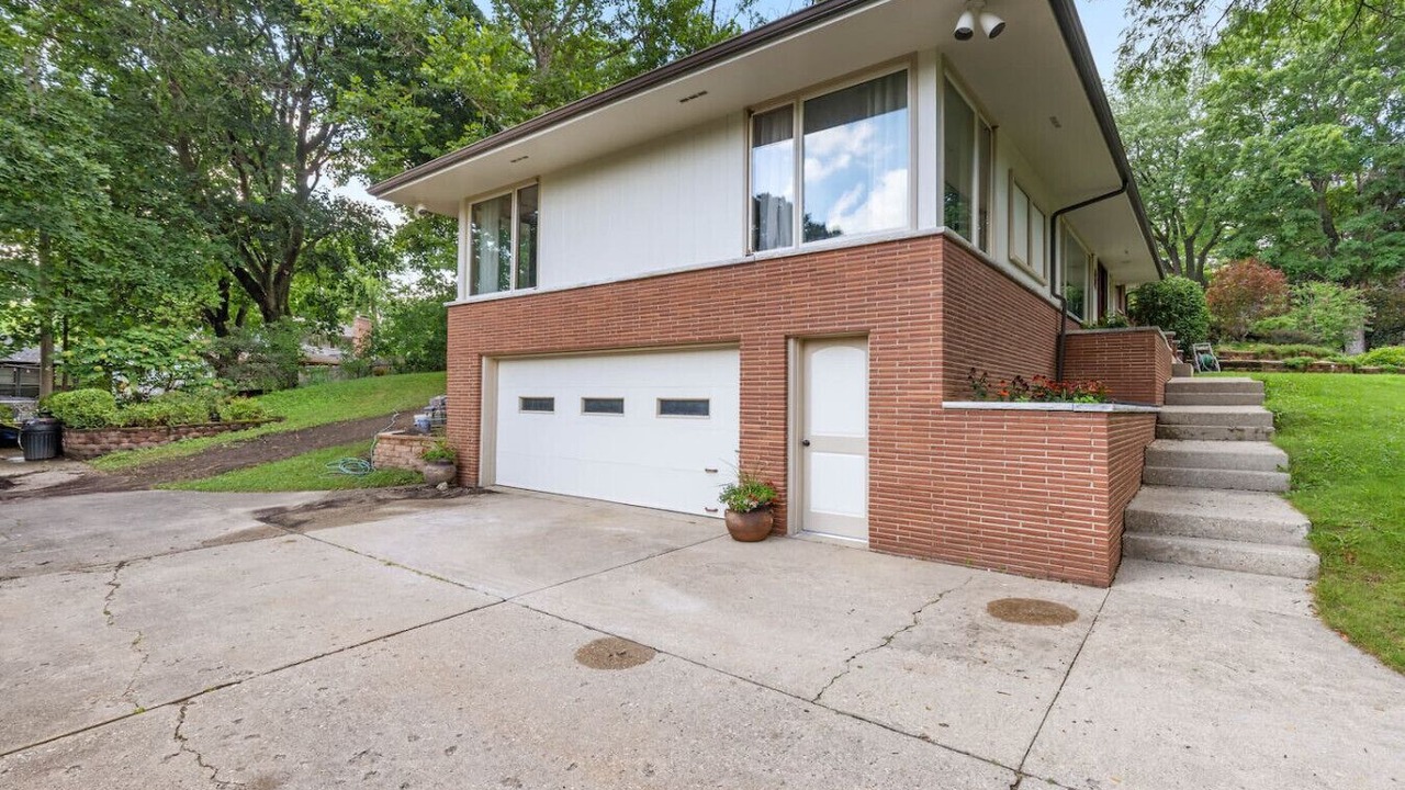 Photo of Outdoor in Rockford