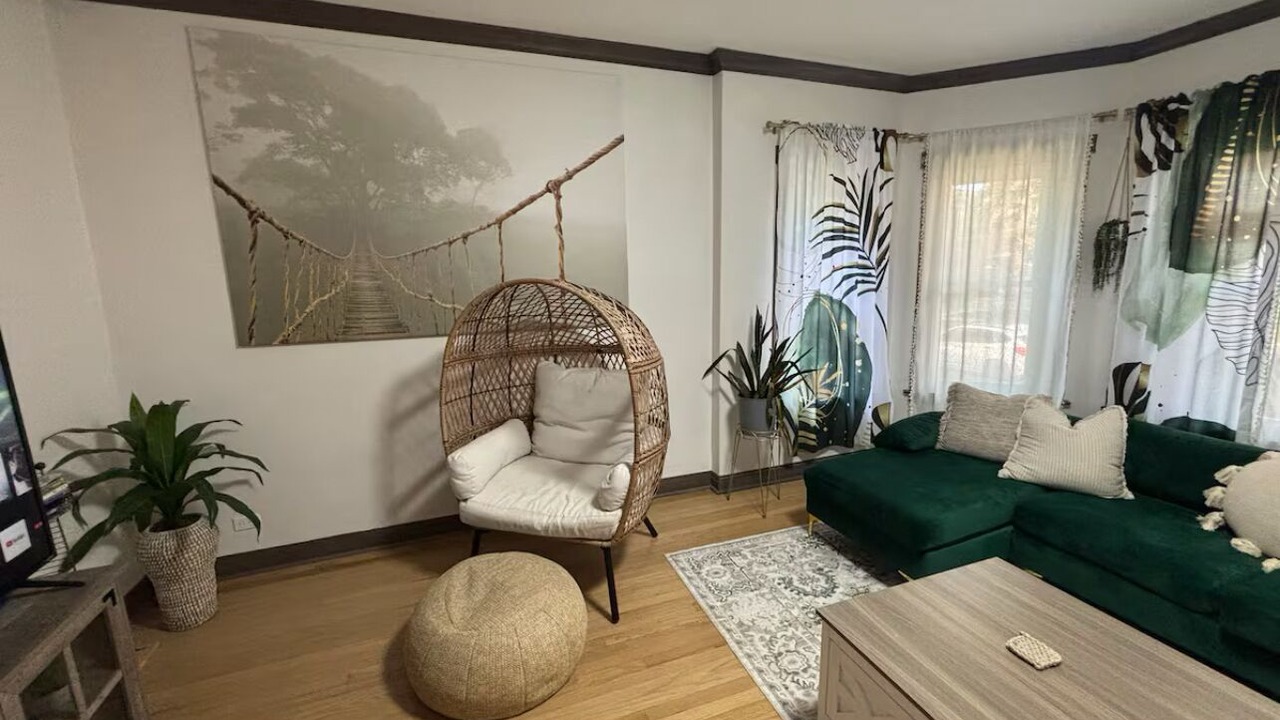 Photo of Livingroom in Berwyn